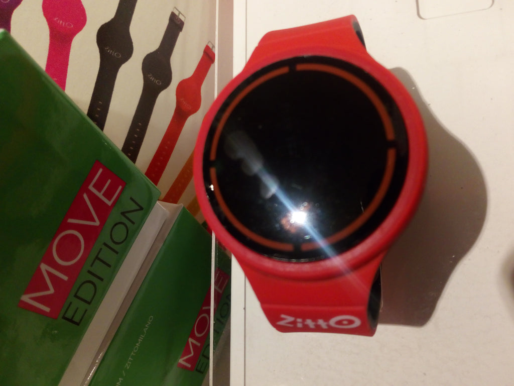 Orologio sale zitto move